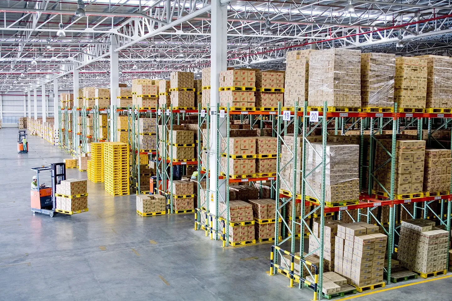 Karsa warehouse with client goods
