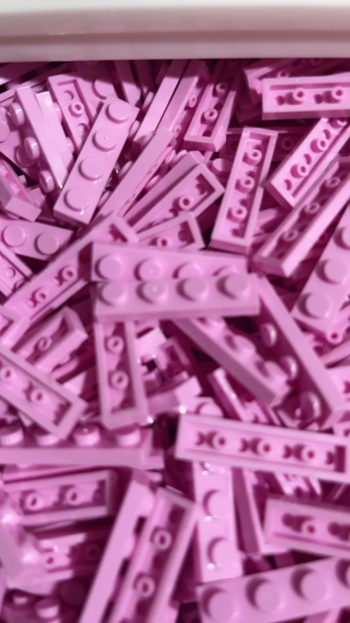 Bulk loose building blocks from factory production